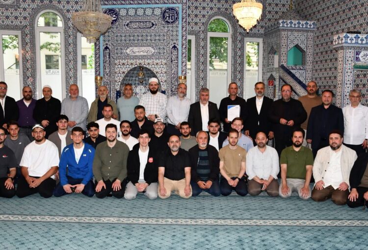 Gruppenfoto Fatih Moschee